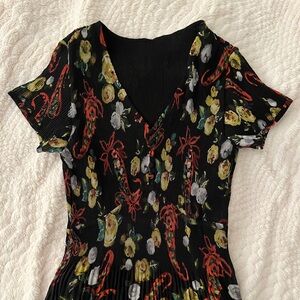 Vintage style short sleeve floral dress